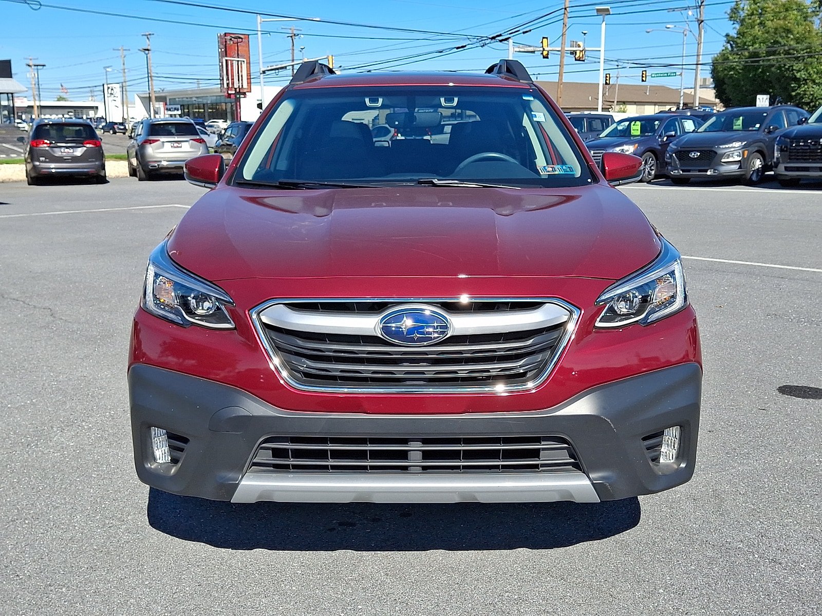 Used 2020 Subaru Outback Limited AWD/4WD image 2