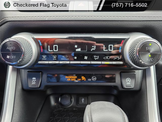Used 2022 Toyota RAV4 XLE image 18