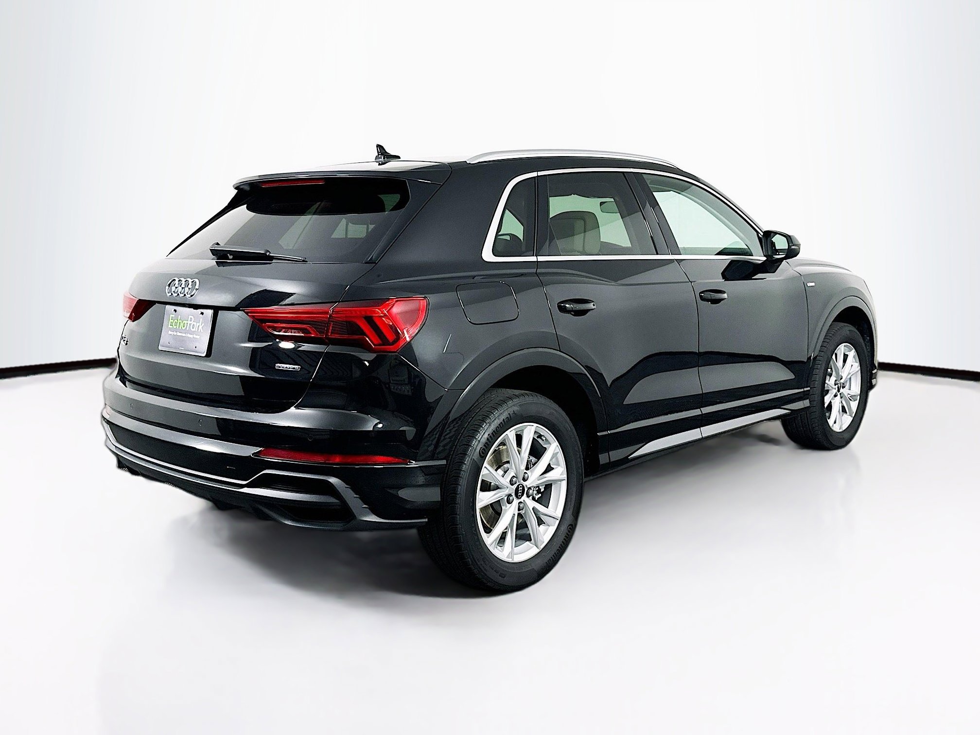 Used 2024 Audi Q3 2.0T Premium Plus w/ Premium Plus Package AWD/4WD image 9