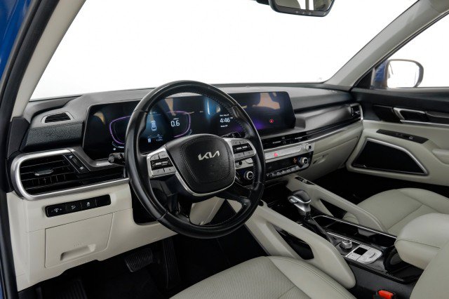 Used 2023 Kia Telluride S w/ S Sunroof Package FWD image 13