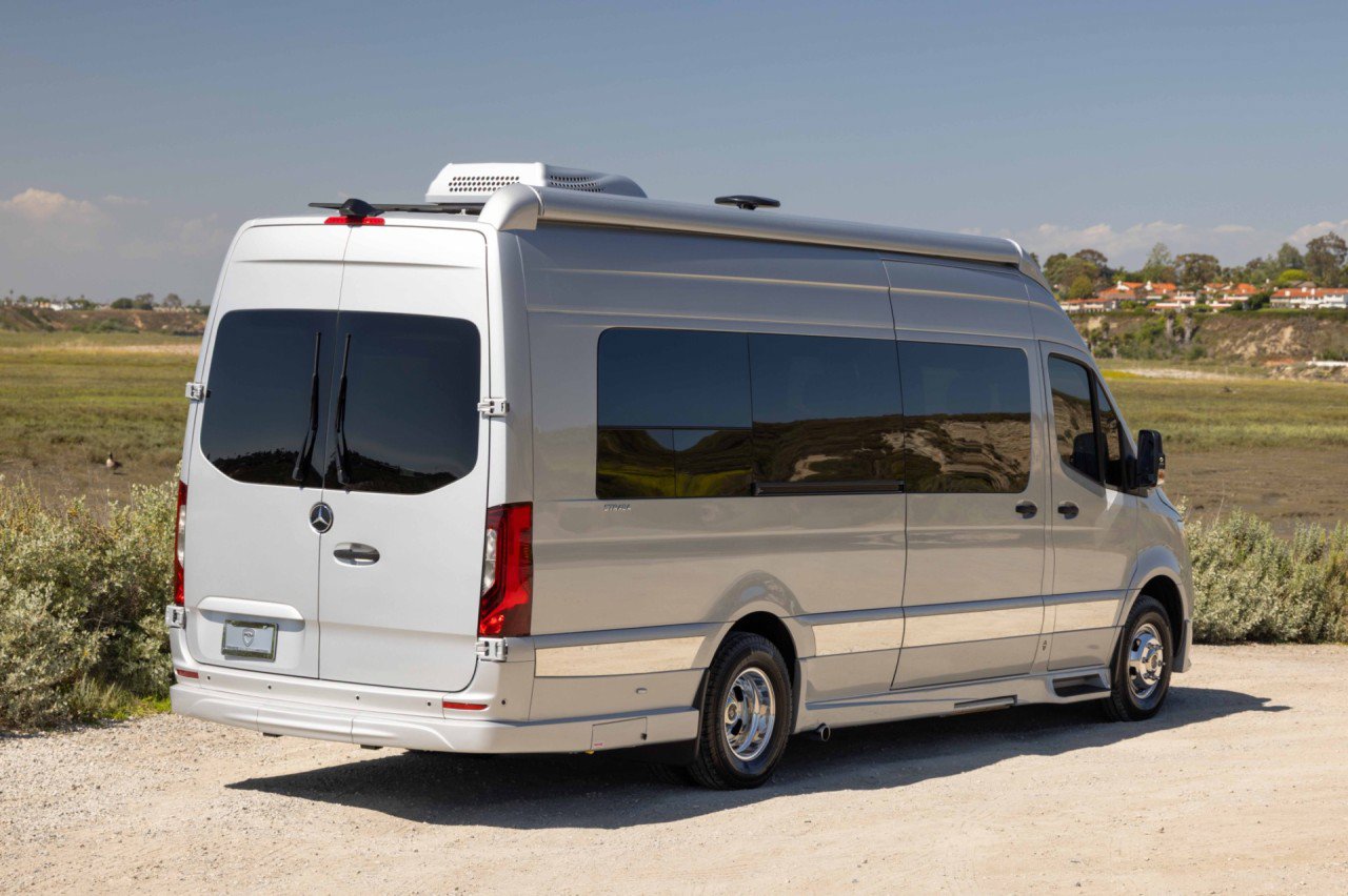 Used 2019 Mercedes-Benz Sprinter 170 image 3