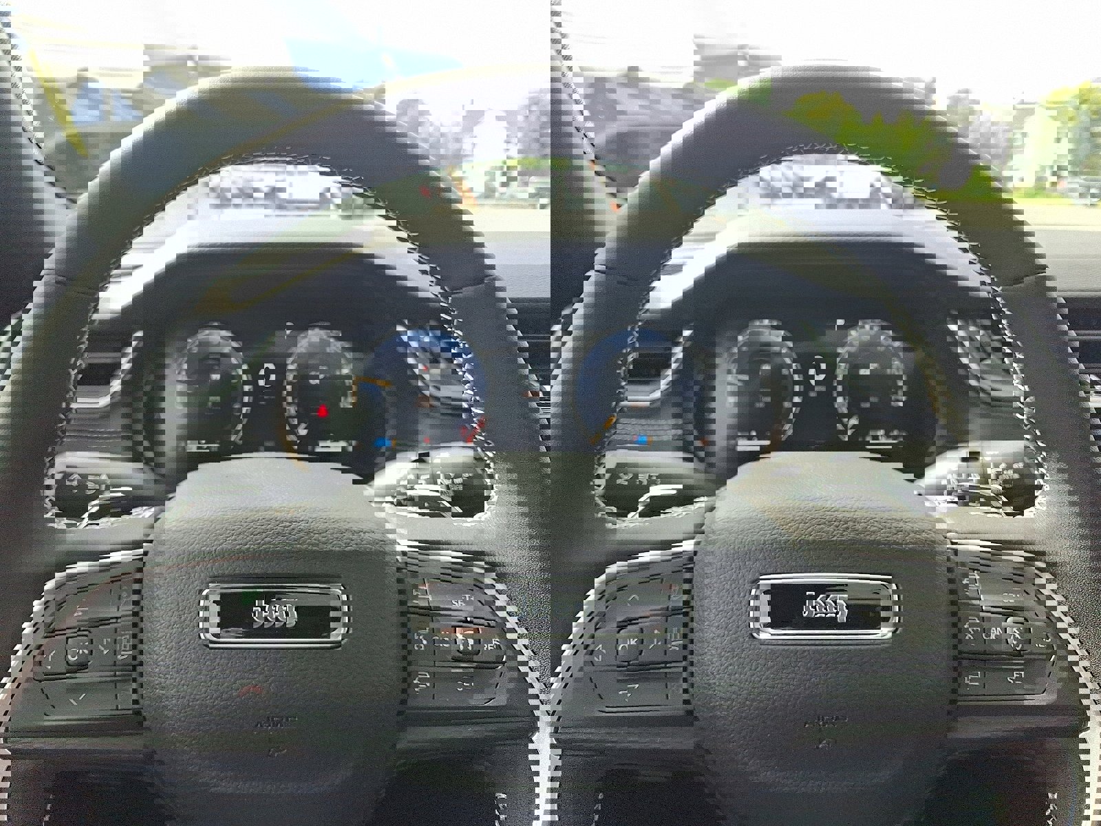 New 2025 Jeep Grand Cherokee L Altitude image 17