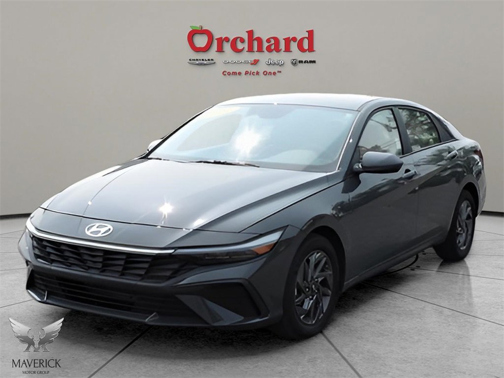 Used 2024 Hyundai Elantra SEL