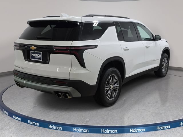 Used 2025 Chevrolet Traverse LT AWD/4WD image 6