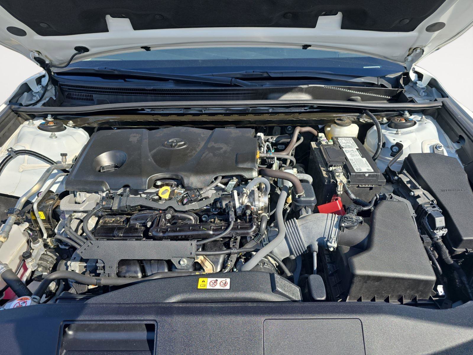 Used 2022 Toyota Camry SE w/ Audio Upgrade Package FWD image 24