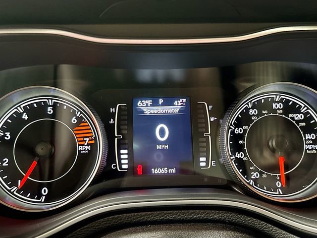 Used 2021 Jeep Cherokee Latitude Plus w/ Sun & Sound Group image 14