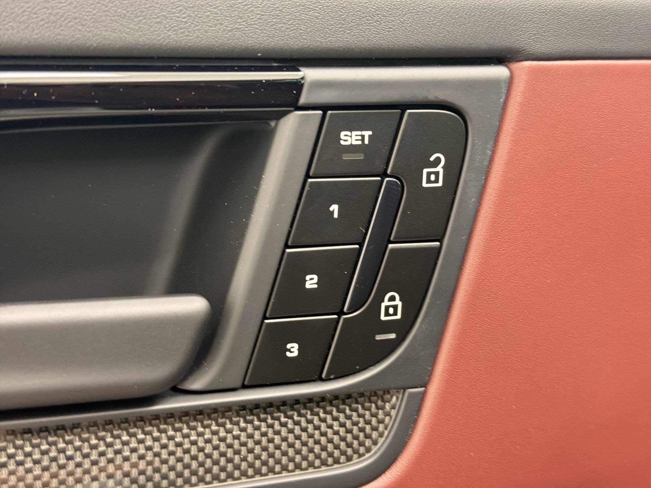 New 2026 Porsche Cayenne GTS AWD/4WD image 12