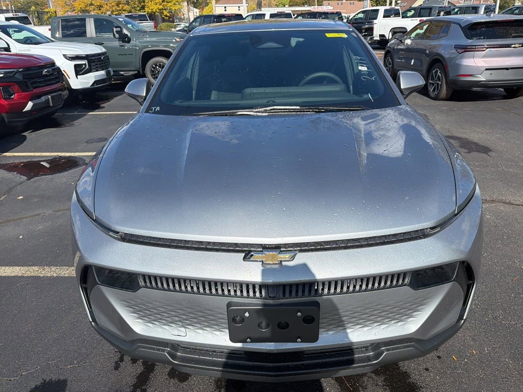 New 2026 Chevrolet Equinox EV LT image 2