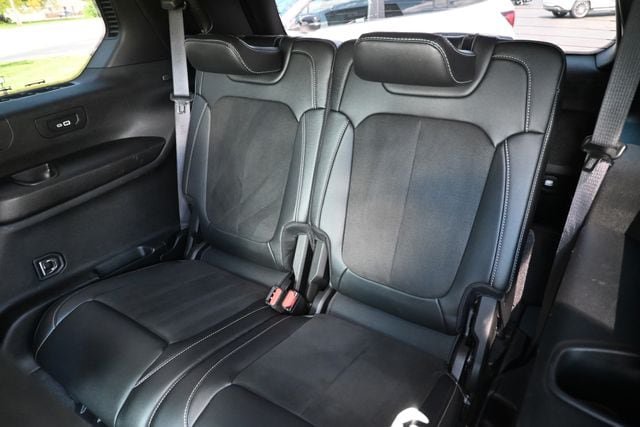 Used 2022 Jeep Grand Cherokee L Laredo AWD/4WD image 26