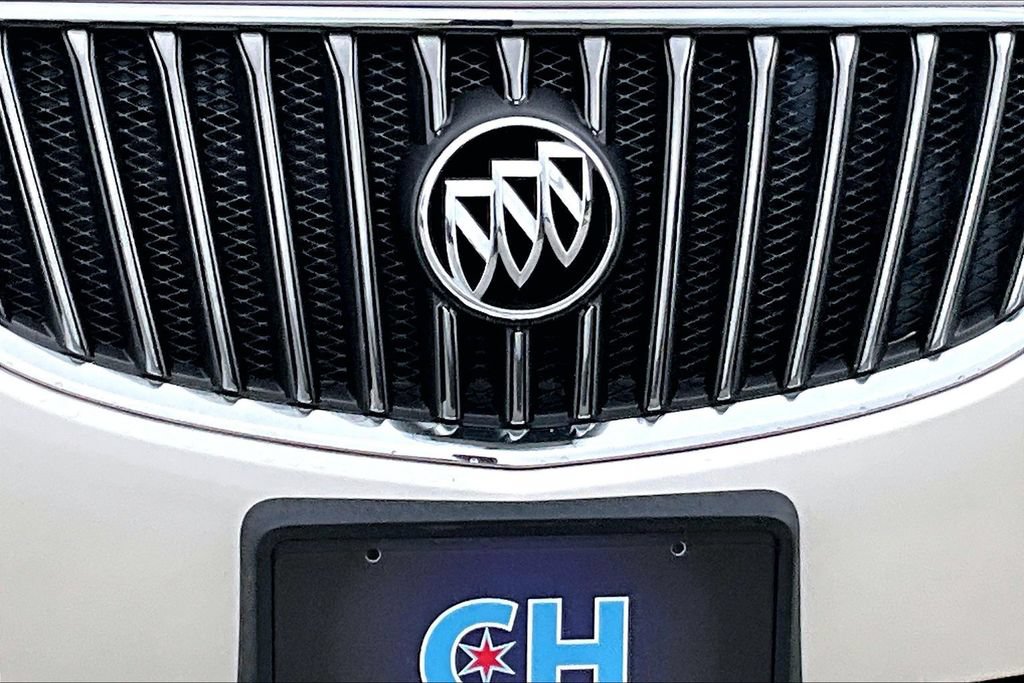 Used 2013 Buick Regal Premium FWD image 12