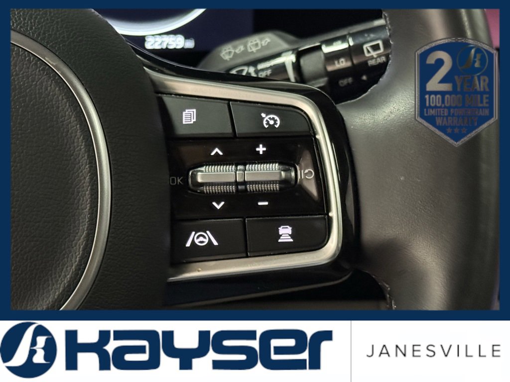 Used 2024 Kia Carnival SX Prestige image 35