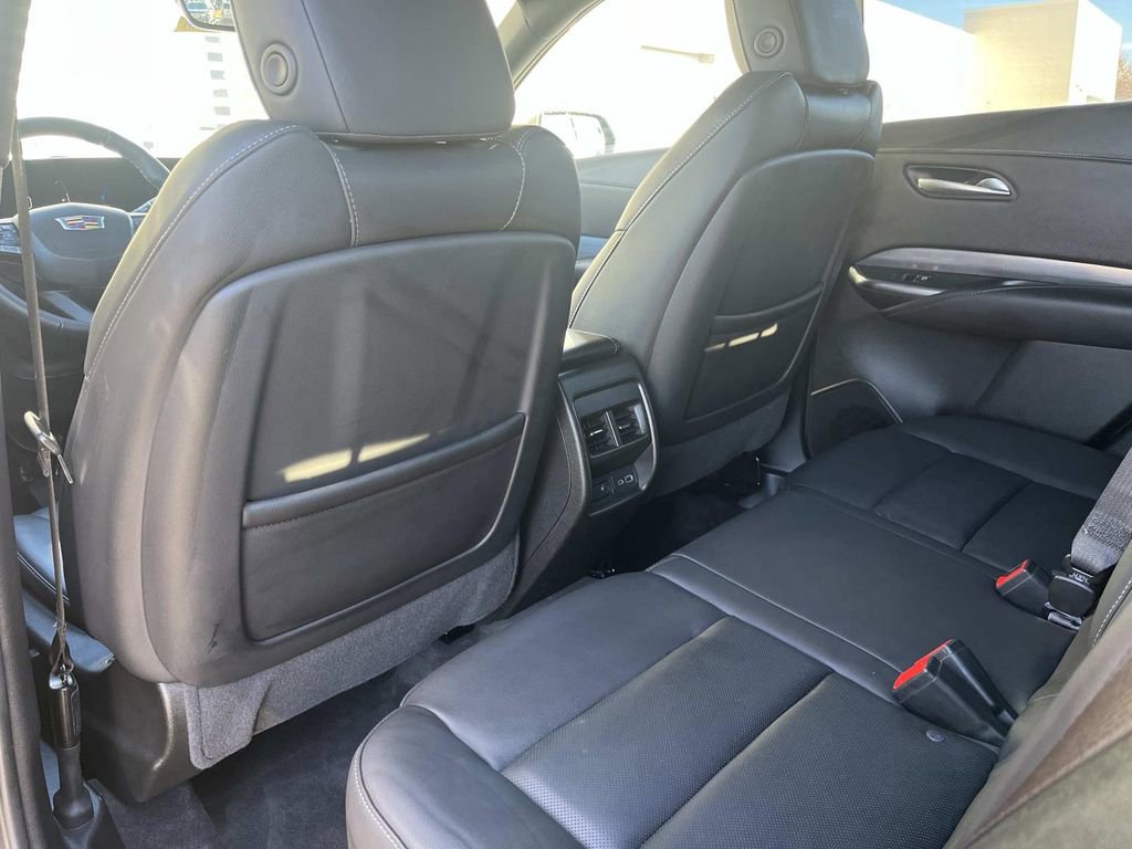 Certified 2025 Cadillac XT4 Premium Luxury w/ Technology Package image 20