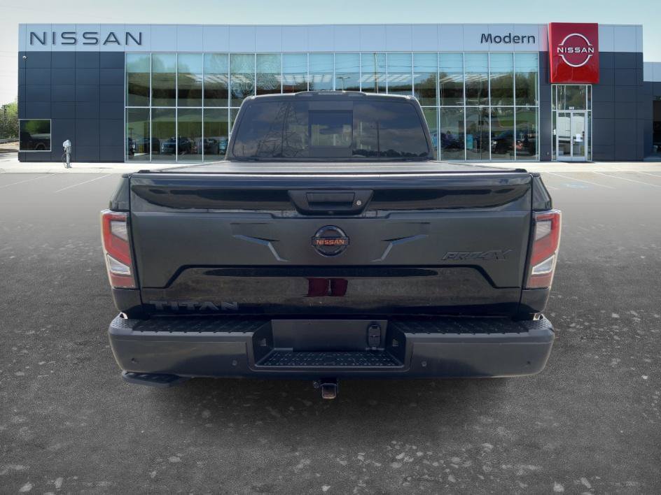 Used 2021 Nissan Titan PRO-4X w/ Pro-4x Convenience Package AWD/4WD image 6