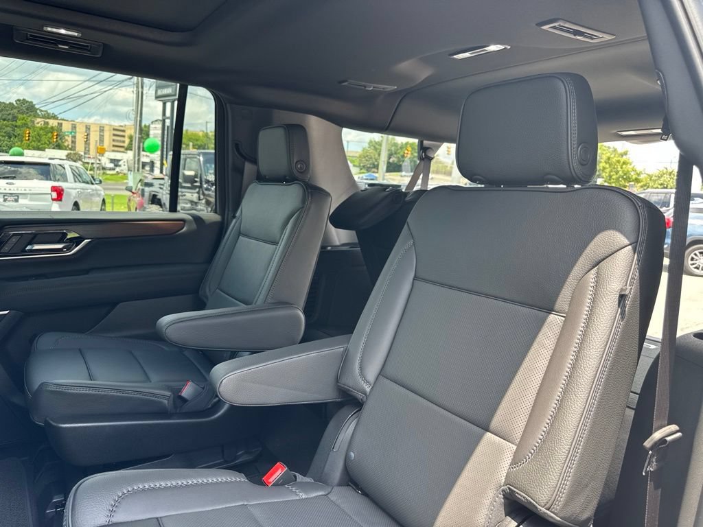 New 2026 GMC Yukon XL Denali w/ Advanced Technology Package AWD/4WD image 28