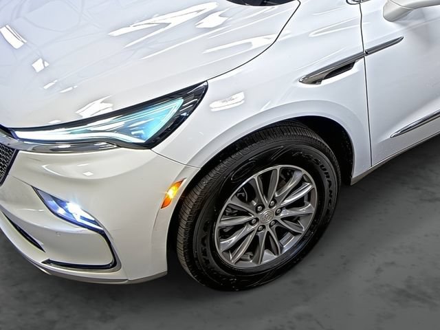 Used 2022 Buick Enclave Essence FWD image 8