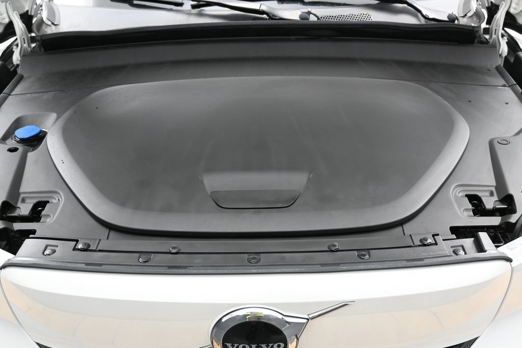 Used 2023 Volvo C40 P8 Recharge Ultimate AWD/4WD image 41