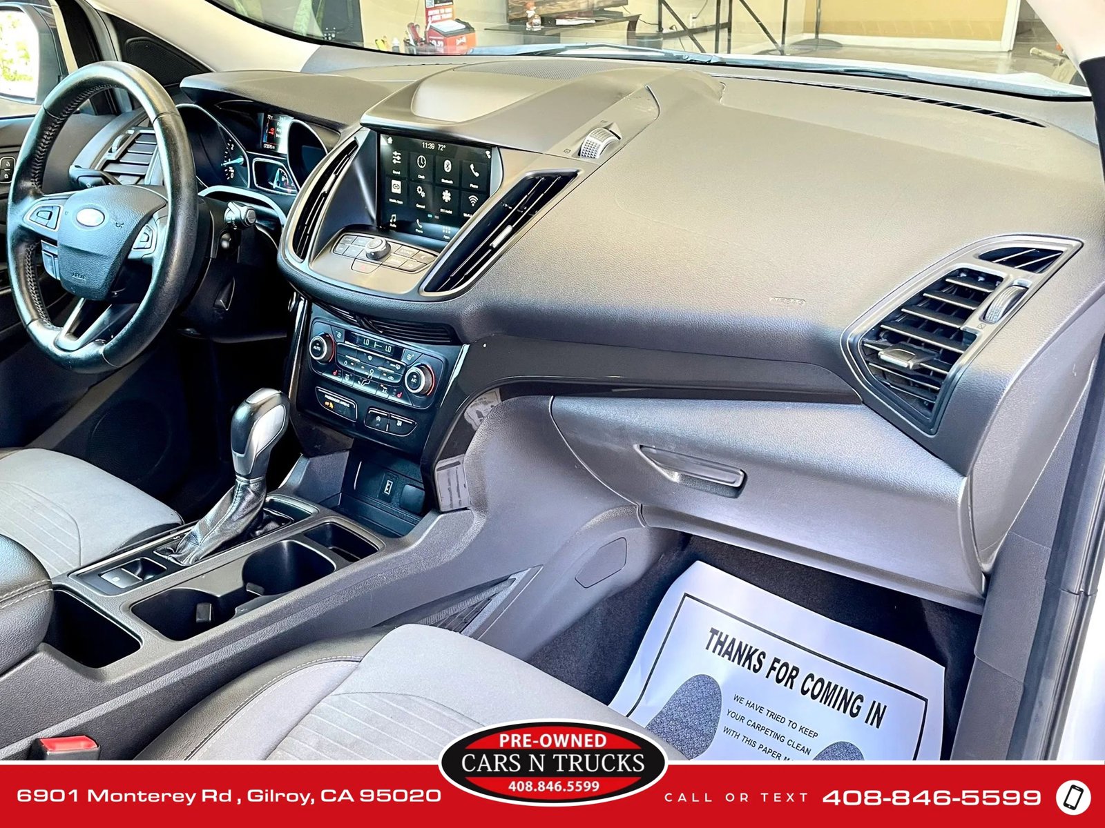 Used 2019 Ford Escape SE image 16