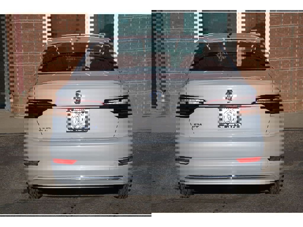 Used 2019 Volkswagen Jetta S image 7