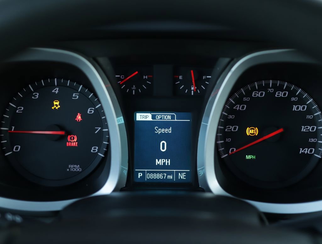 Used 2015 Chevrolet Equinox LS image 11