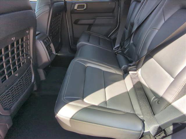 New 2026 Ford Bronco Badlands AWD/4WD image 15