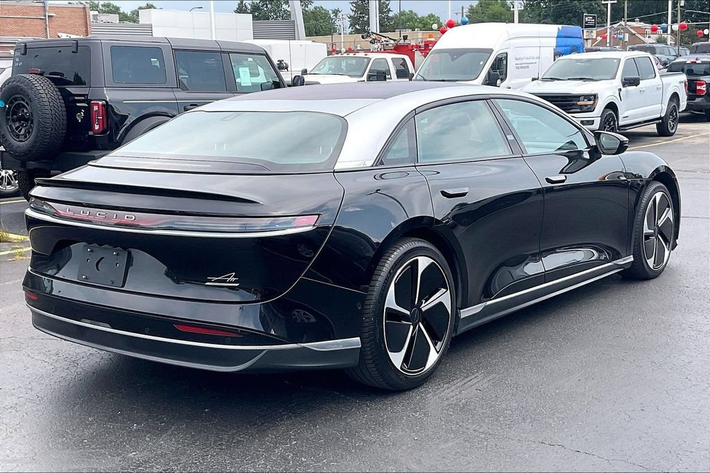 Used 2023 Lucid Air Touring AWD/4WD image 12