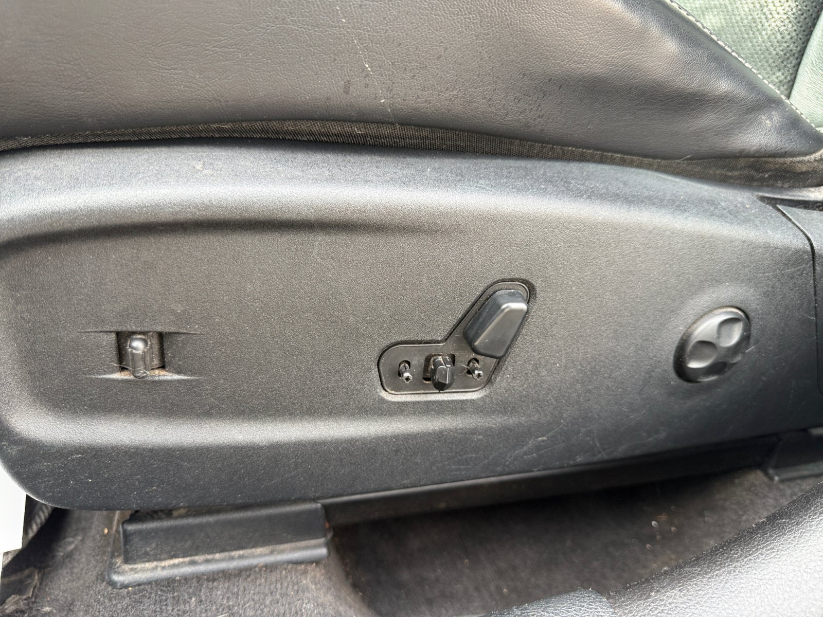 Used 2012 Dodge Charger SRT8 RWD image 14