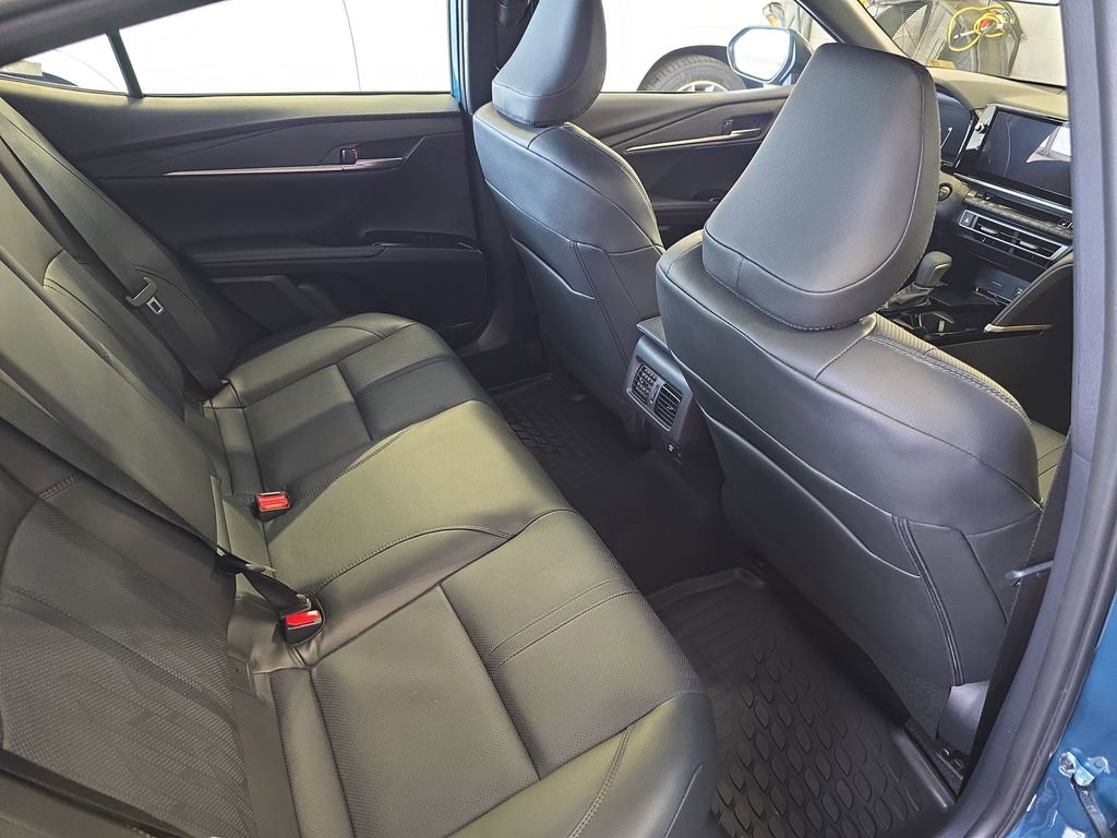 Used 2025 Toyota Camry XSE image 13