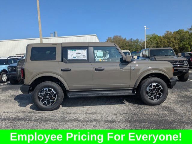 New 2026 Ford Bronco Outer Banks AWD/4WD image 4