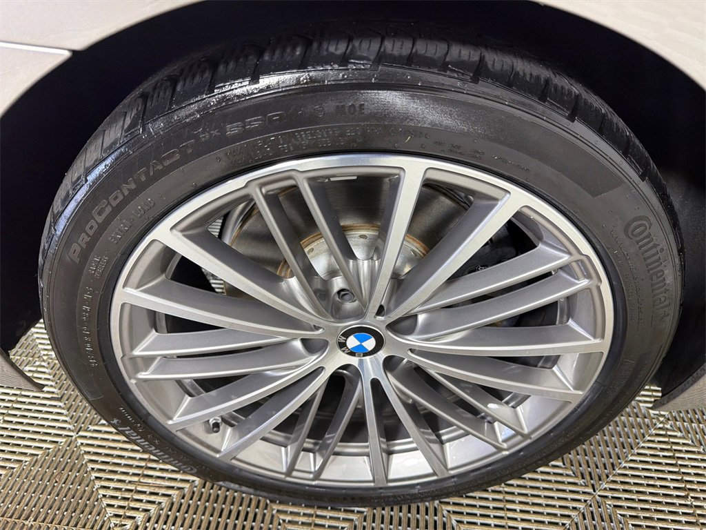 Used 2019 BMW 540i image 19