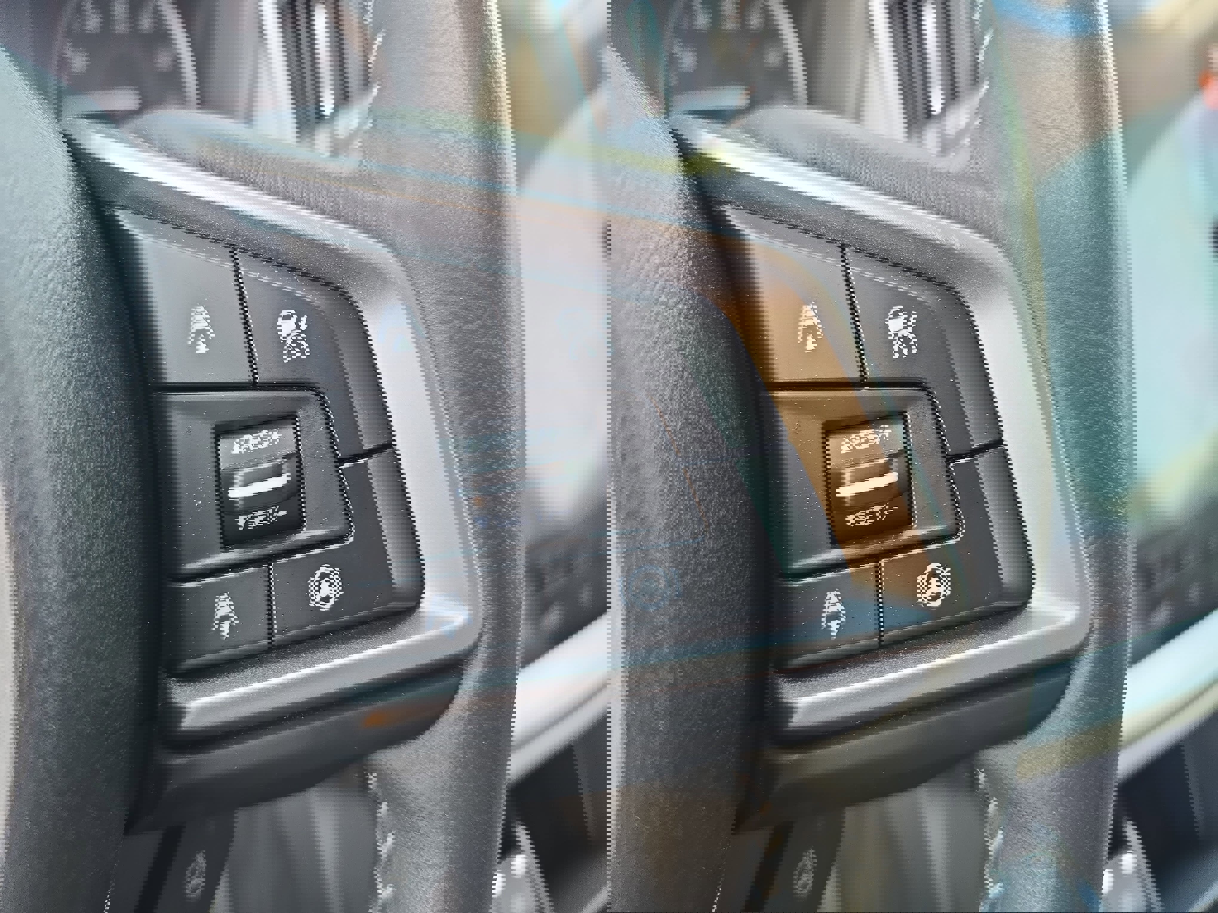 Used 2022 Subaru Outback Limited image 18