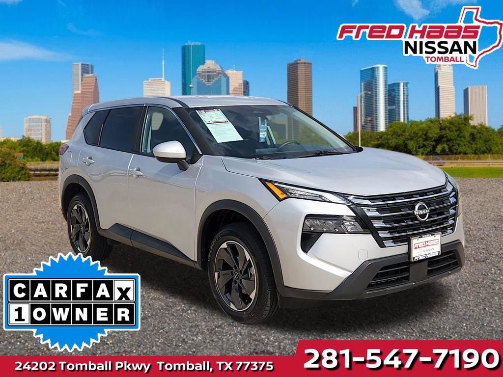 Used 2025 Nissan Rogue SV AWD/4WD image 1