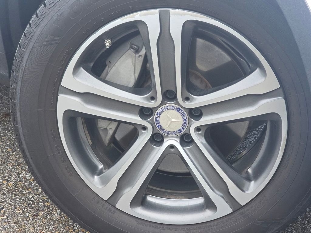 Used 2016 Mercedes-Benz GLC 300 4MATIC image 10