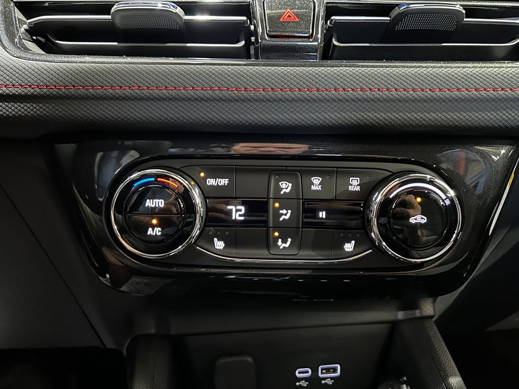 New 2026 Chevrolet TrailBlazer RS w/ Convenience Package FWD image 32