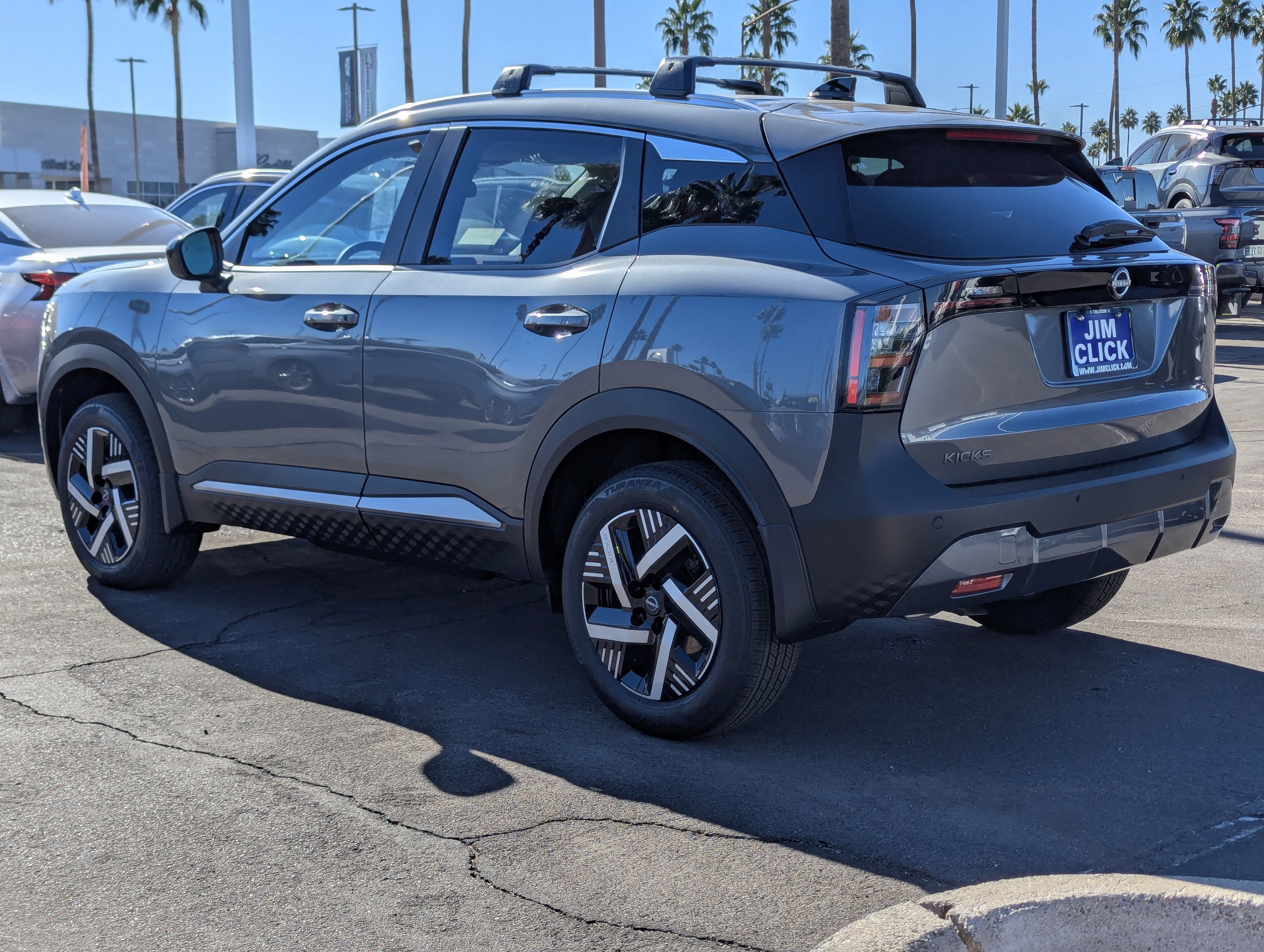 New 2026 Nissan Kicks SV image 4