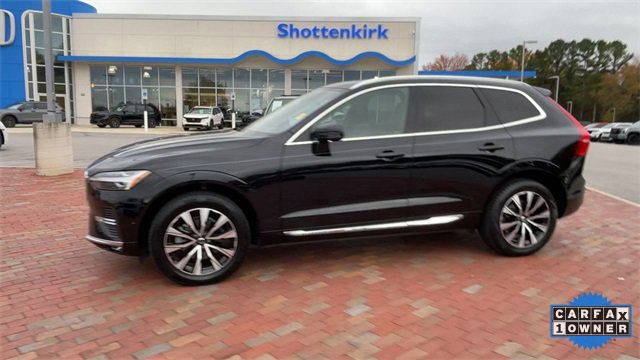 Used 2023 Volvo XC60 B5 Plus image 6