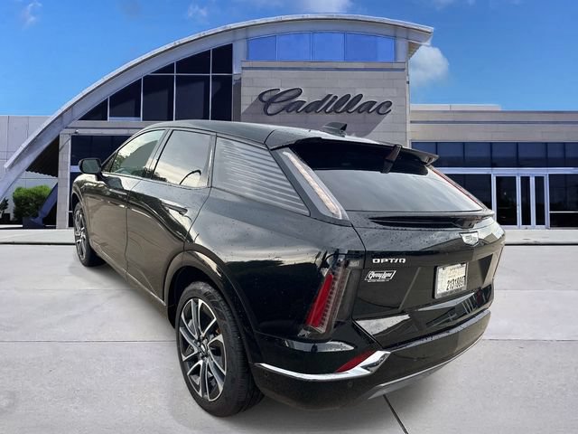 Used 2026 Cadillac Optiq Sport 2 RWD image 6