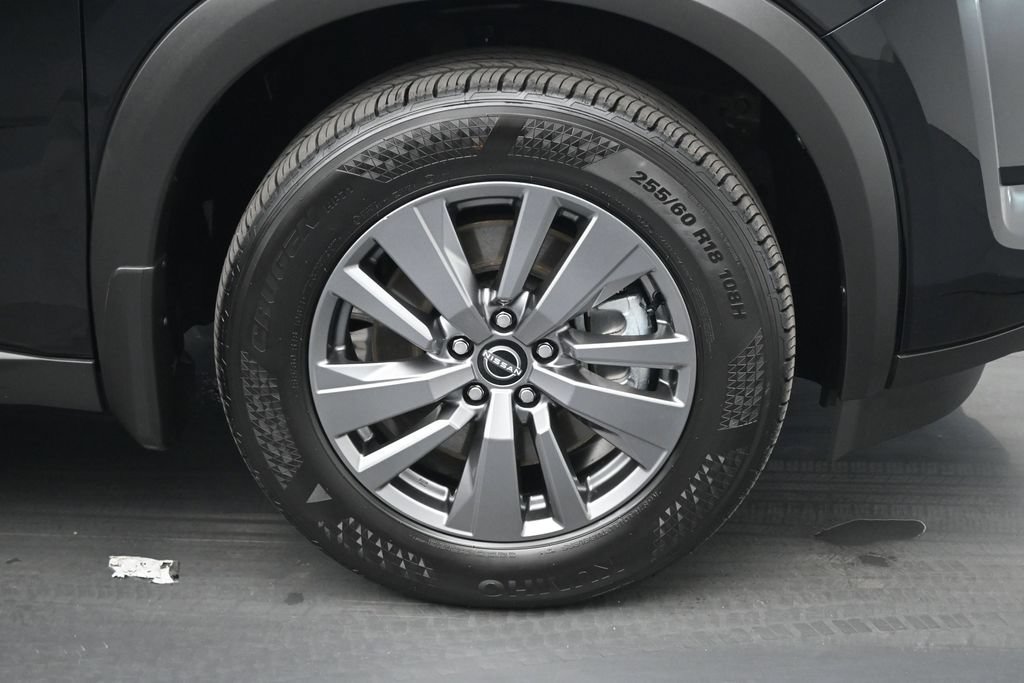 Used 2025 Nissan Pathfinder SV w/ SV Premium Package AWD/4WD image 27