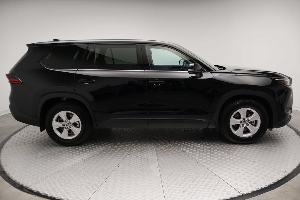 Used 2026 Toyota Grand Highlander FWD image 7