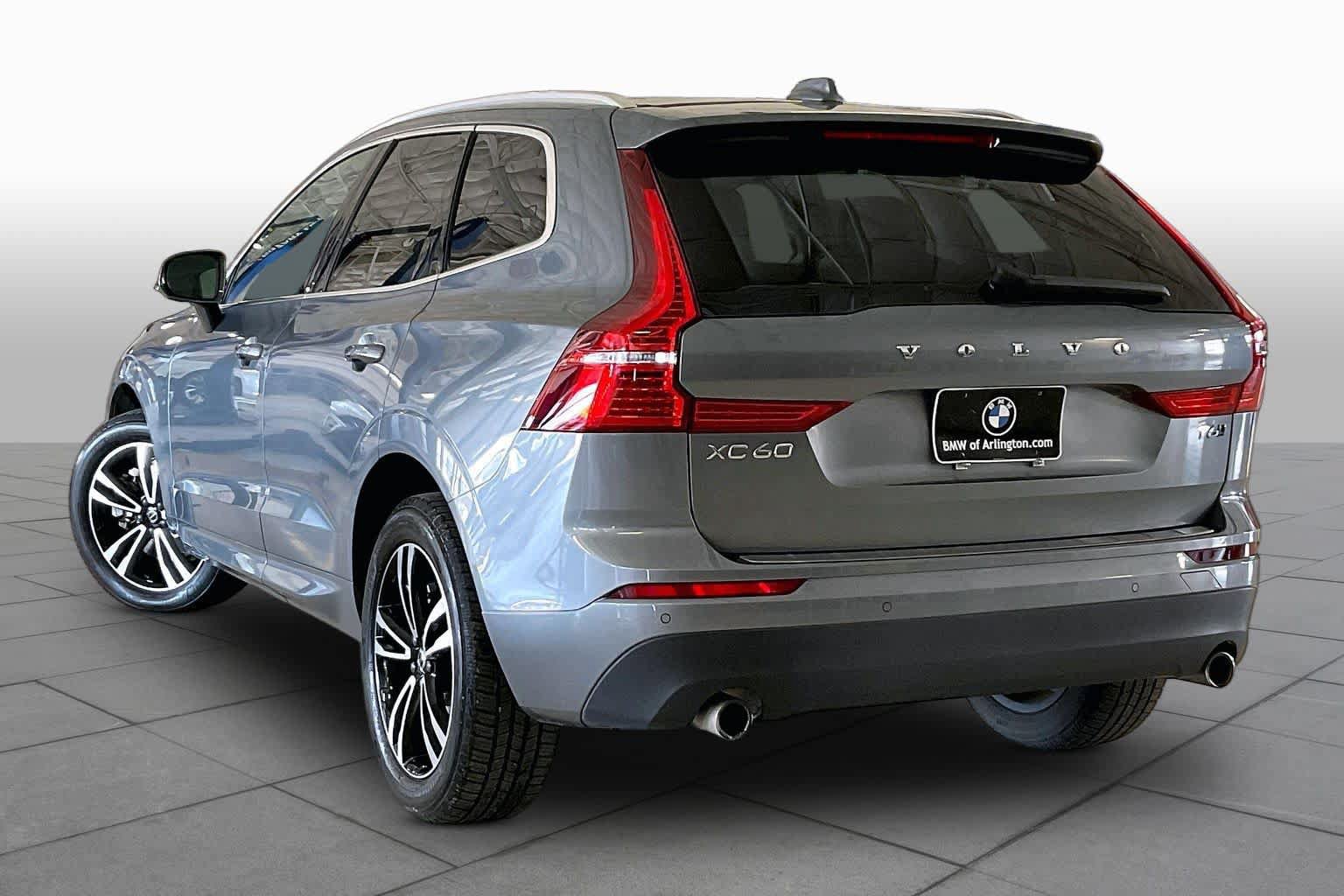Used 2020 Volvo XC60 T6 Momentum AWD/4WD image 11