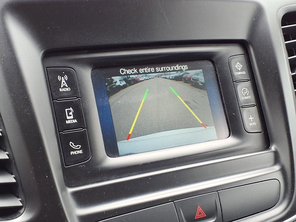 Used 2015 Chrysler 200 Limited image 22