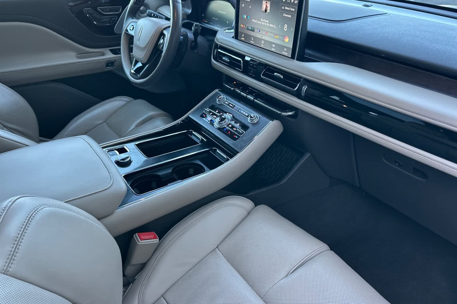 Used 2022 Lincoln Aviator Reserve w/ Equipment Group 201A image 18