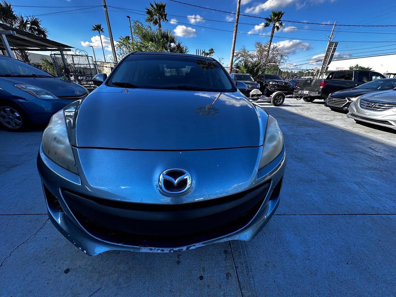 Used 2013 MAZDA MAZDA3 i SV