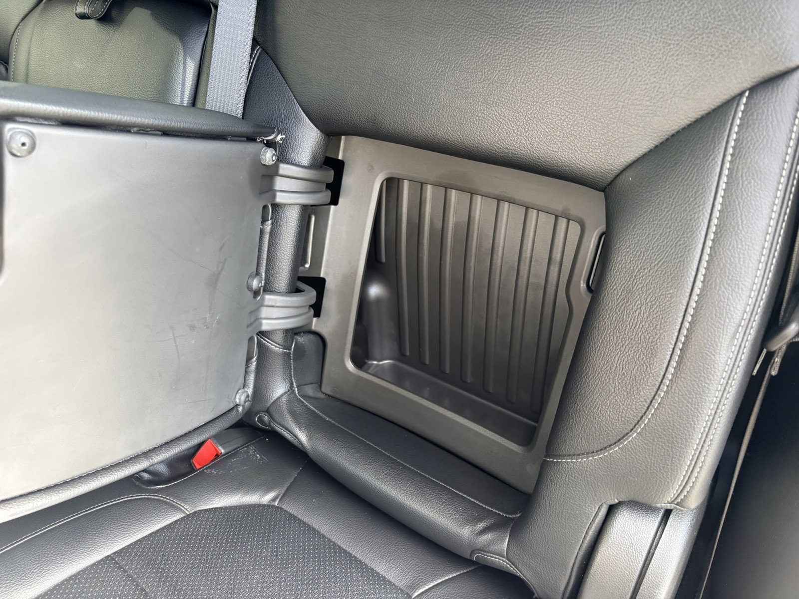 Used 2020 Chevrolet Silverado 1500 RST AWD/4WD image 23