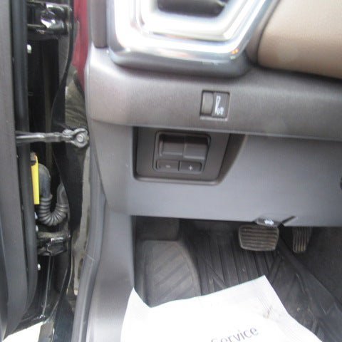 Used 2025 GMC Canyon Denali AWD/4WD image 20
