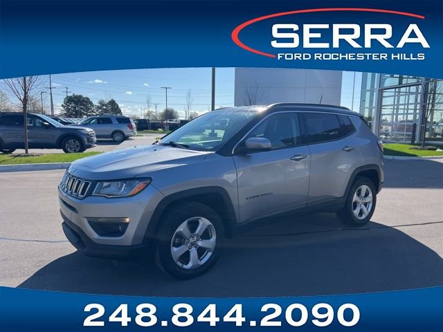 Used 2019 Jeep Compass Latitude w/ Cold Weather Group image 1
