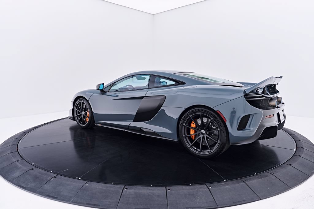 Used 2016 McLaren 675LT Coupe RWD image 21