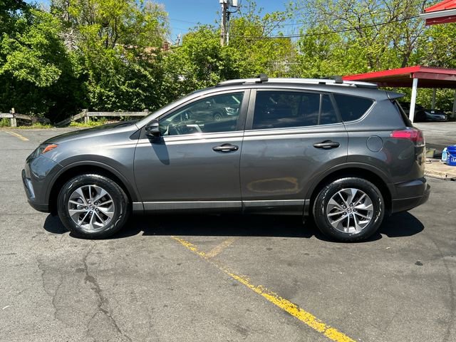 Used 2018 Toyota RAV4 XLE w/ Convenience Package AWD/4WD image 3