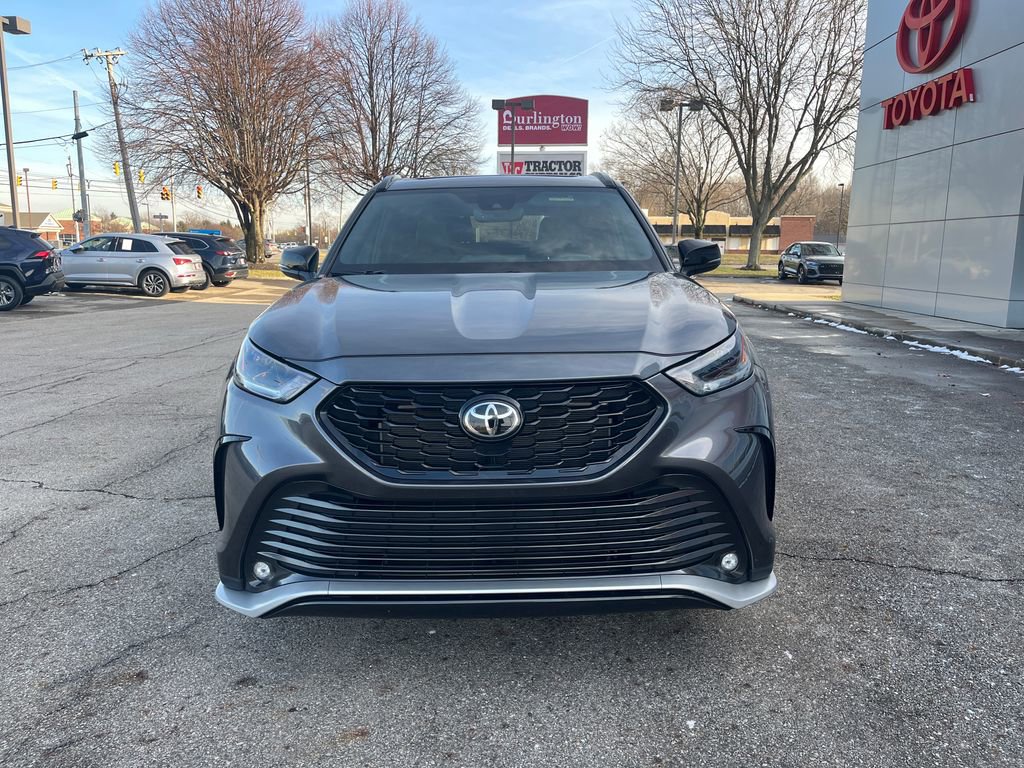 Used 2023 Toyota Highlander XSE image 13