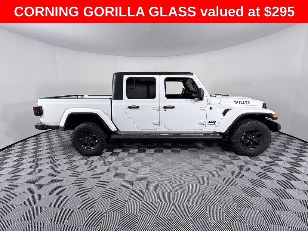 Used 2022 Jeep Gladiator Willys image 8