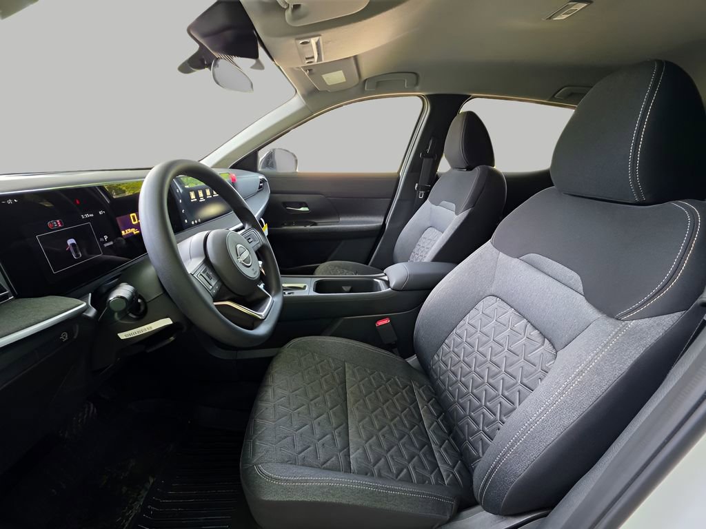 New 2026 Nissan Kicks SV w/ Cold Weather Package FWD image 14